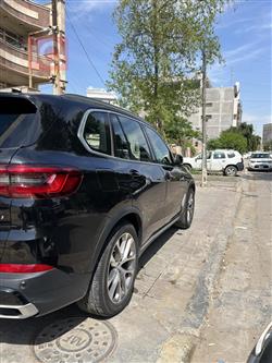 بی ئێم دەبڵیو X5